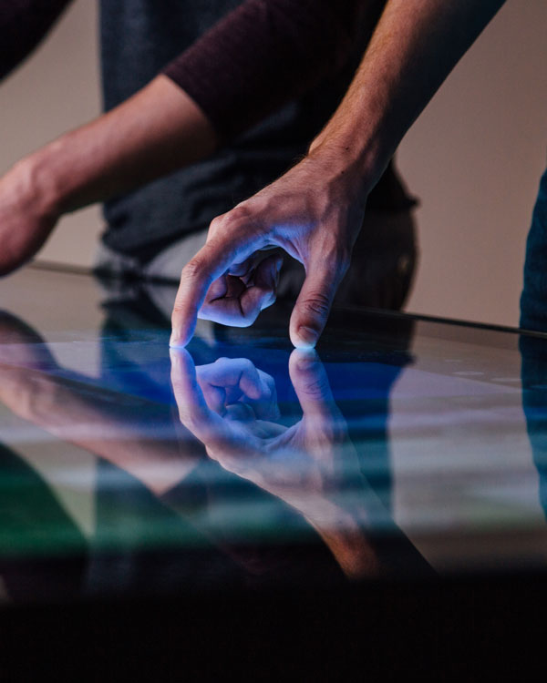 Hiqh-quality, custom-made multitouch table created by Ideum.
